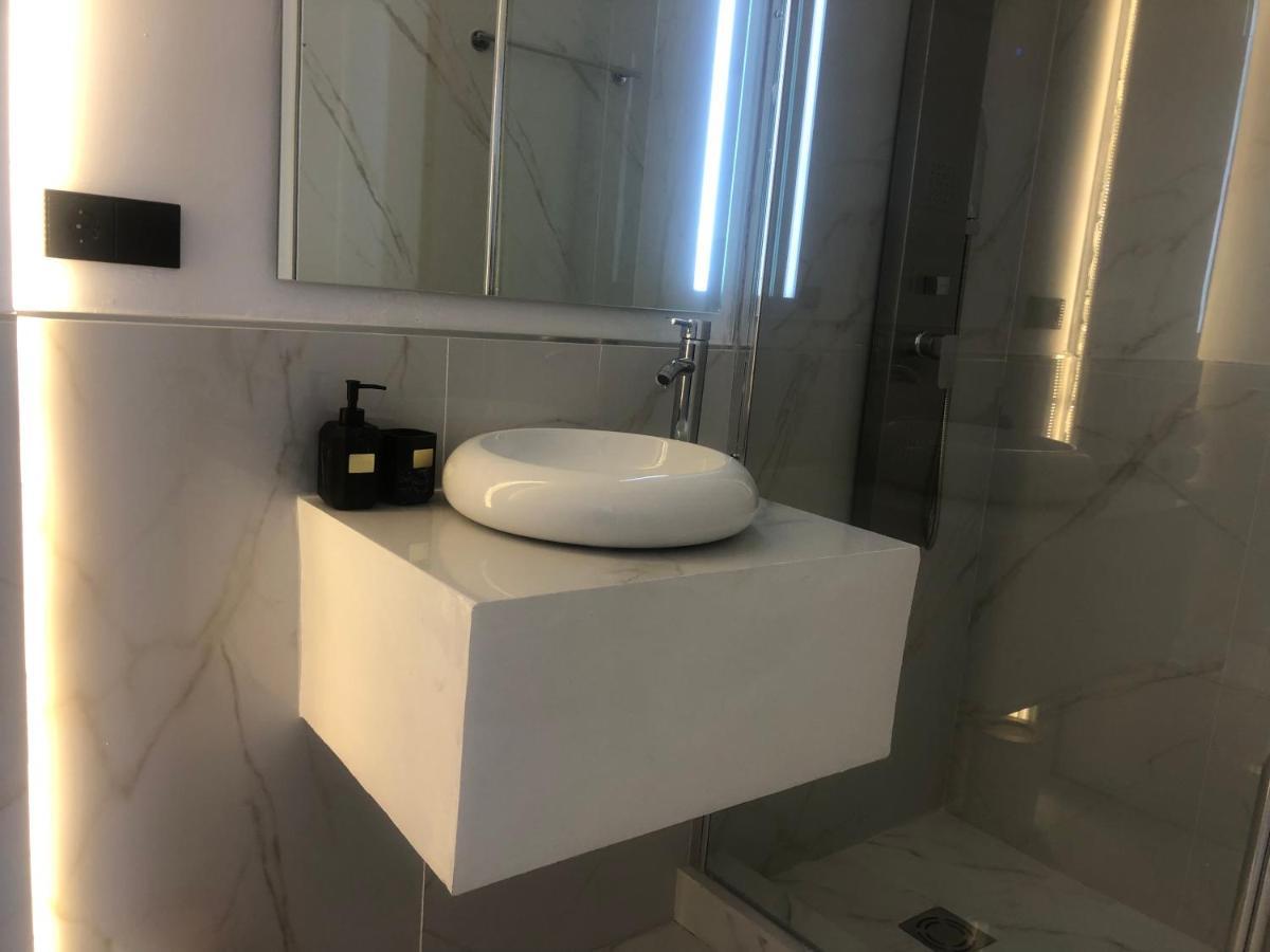 Paiise Hotels Sant Francesc de s'Estany Luaran gambar
