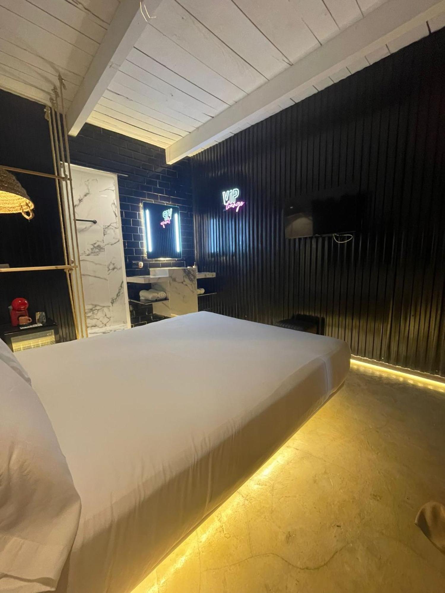 Paiise Hotels Sant Francesc de s'Estany Luaran gambar