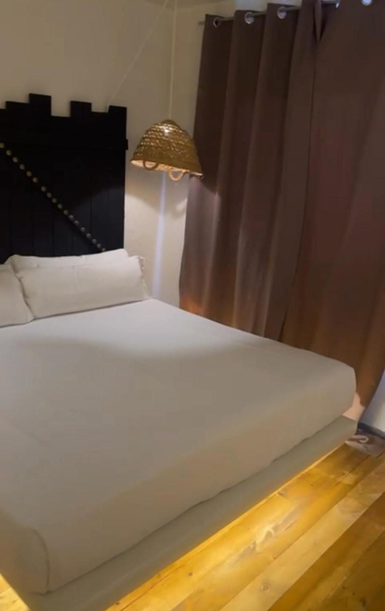 Paiise Hotels Sant Francesc de s'Estany Luaran gambar