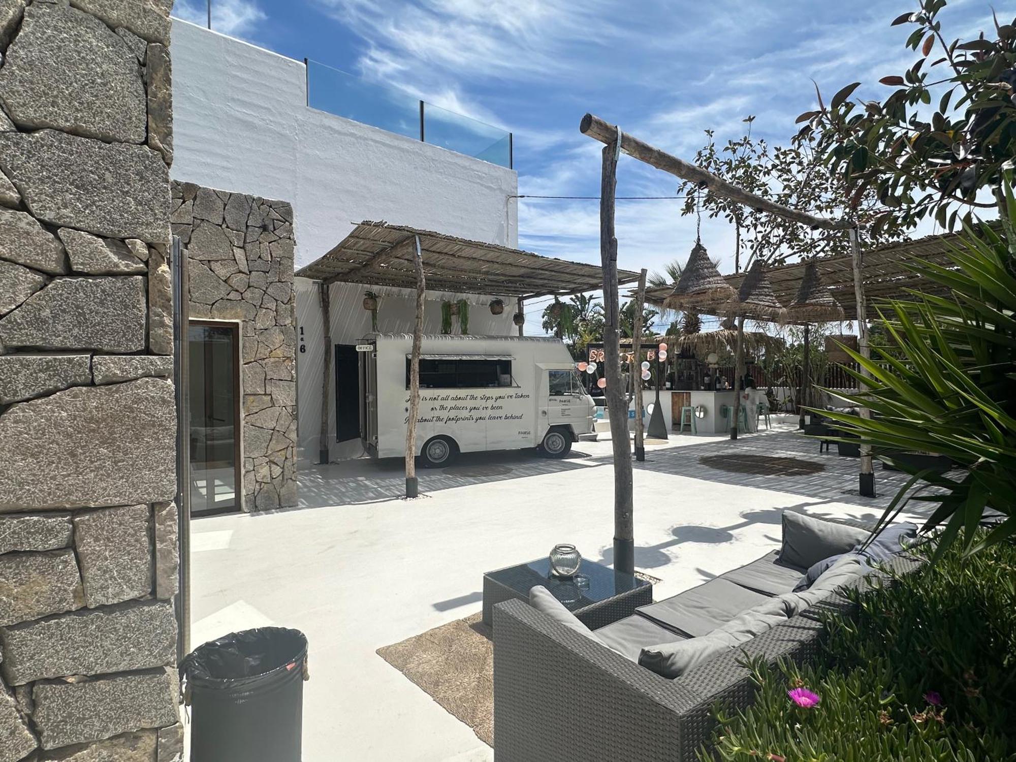 Paiise Hotels Sant Francesc de s'Estany Luaran gambar