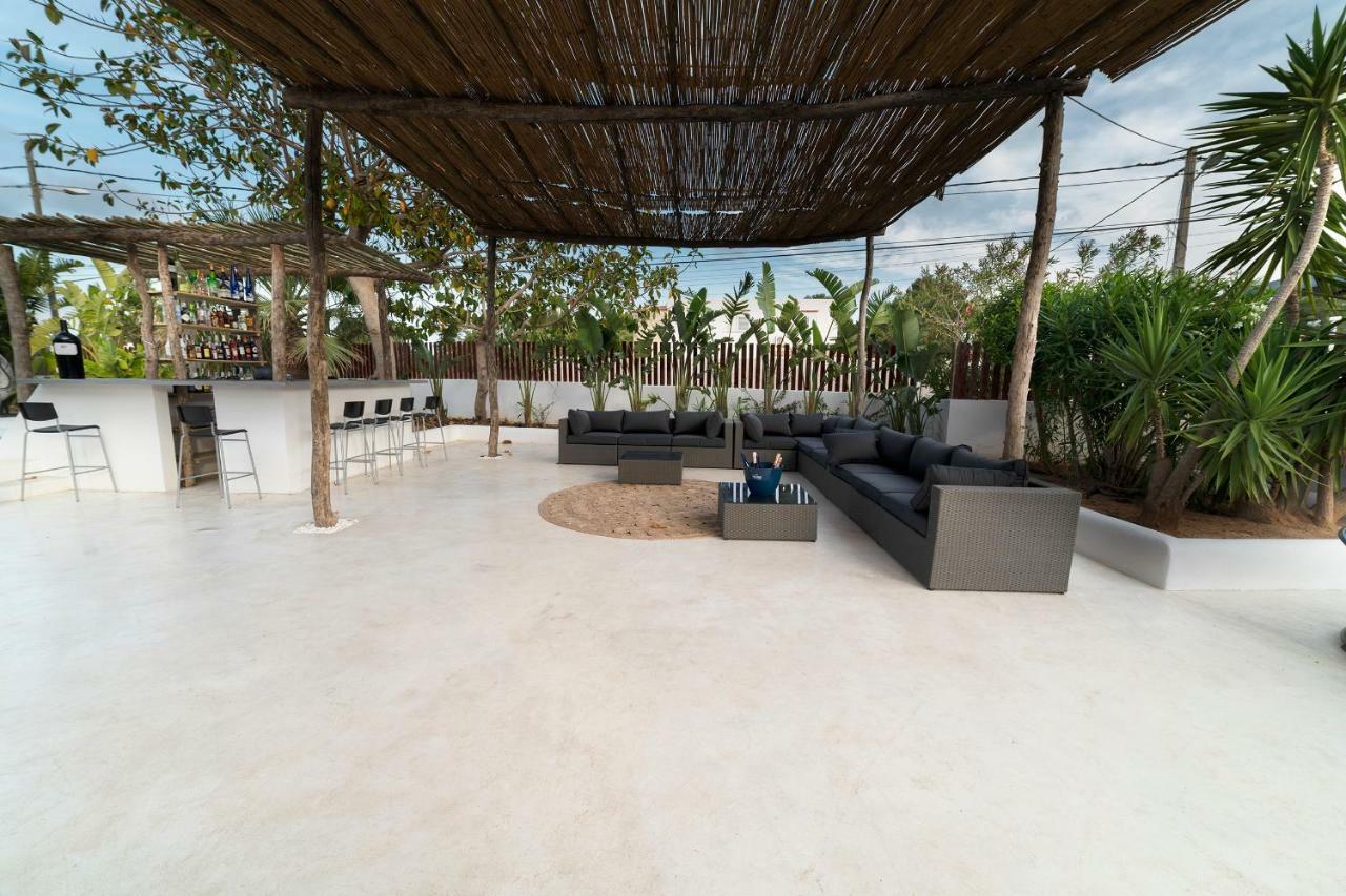 Paiise Hotels Sant Francesc de s'Estany Luaran gambar