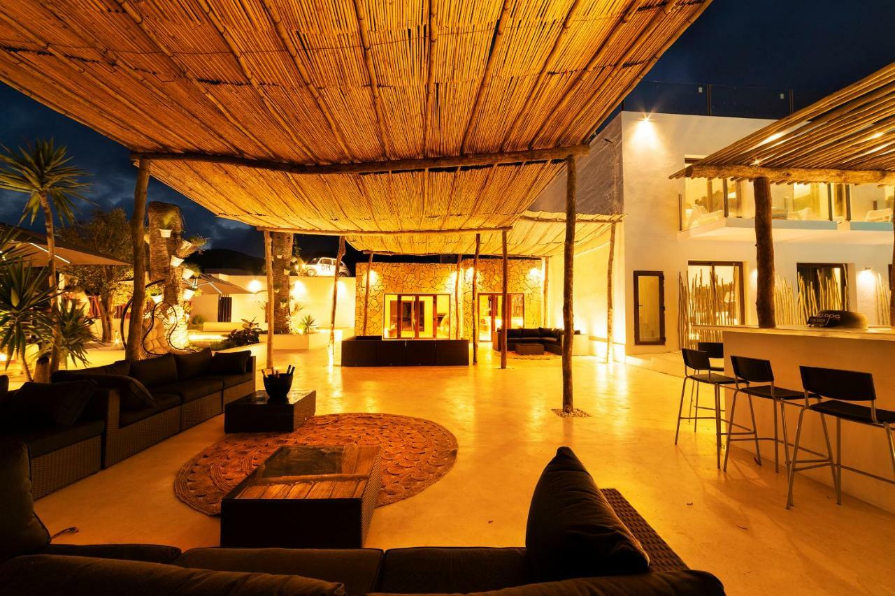 Paiise Hotels Sant Francesc de s'Estany Luaran gambar