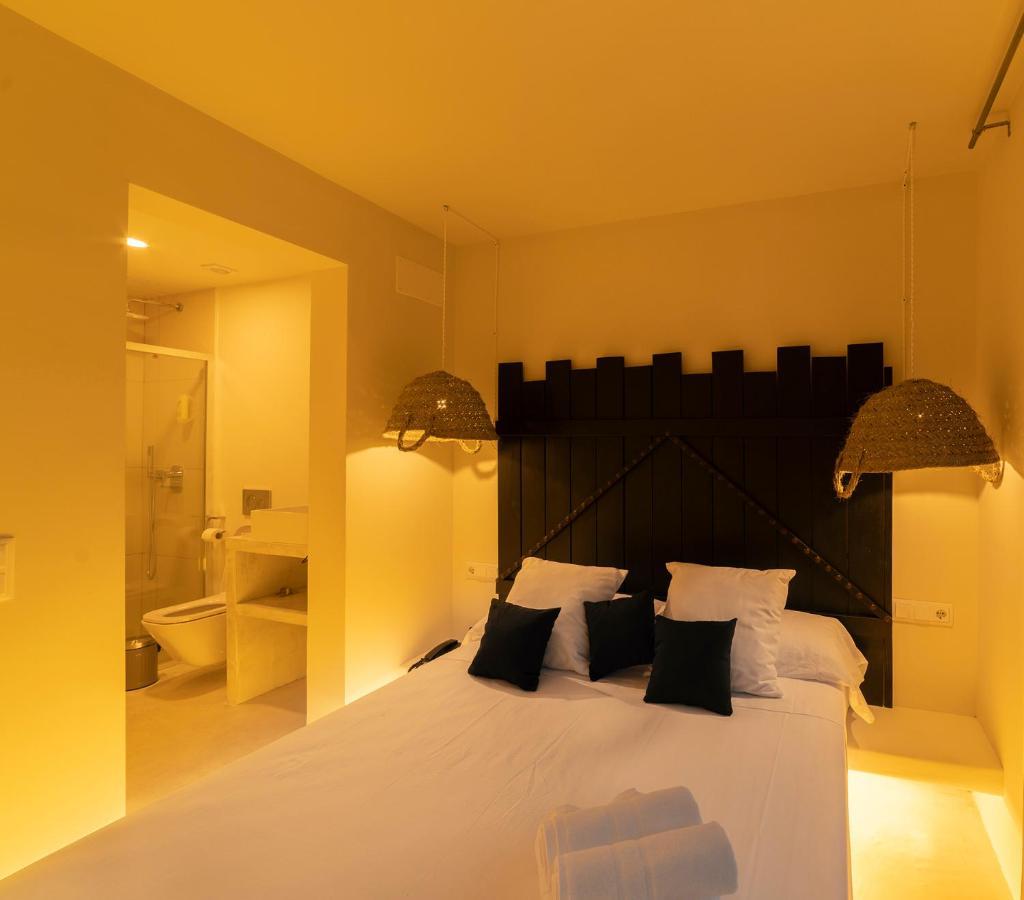 Paiise Hotels Sant Francesc de s'Estany Luaran gambar